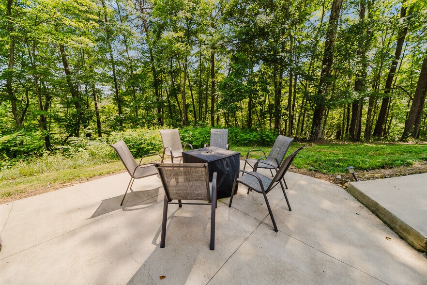 More Photos Of 23095 Buena Vista Rd, Rockbridge Apartments For Sale