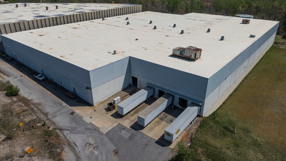 More Photos Of 101 Groce Rd, Lyman Industrial For Sale