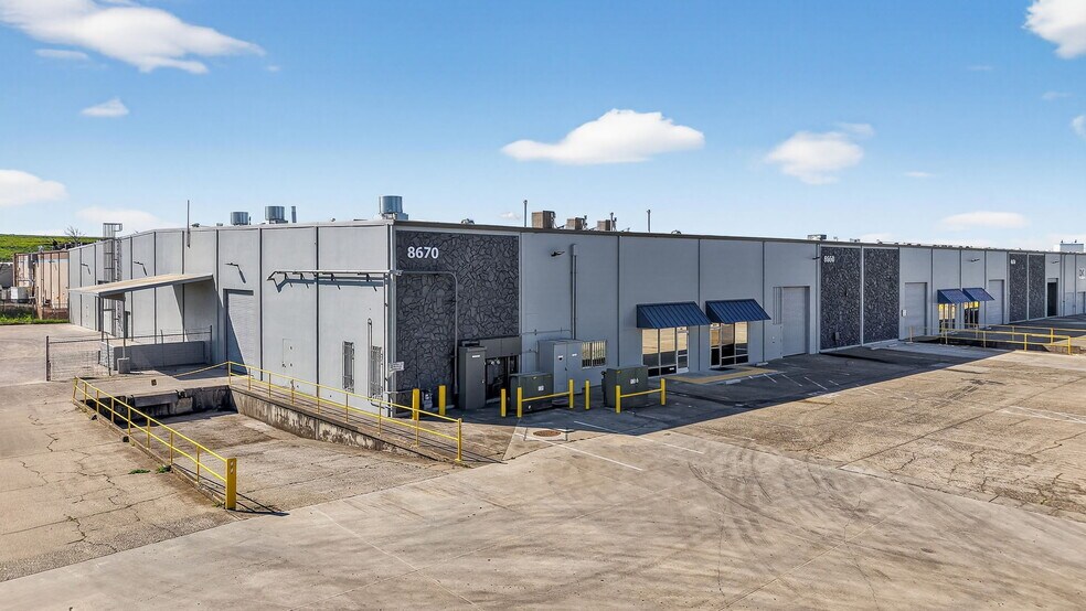 More Photos Of 8640-8670 23rd Ave, Sacramento Warehouse For Sale