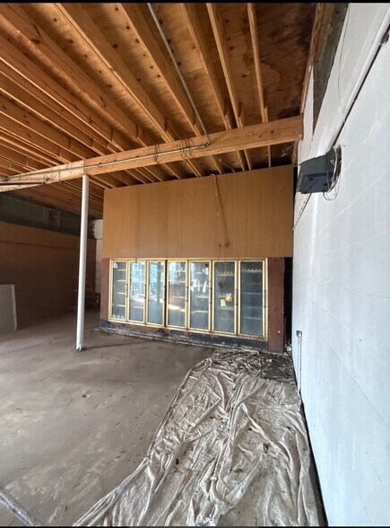 More Photos Of 414 S John St, Goldsboro General Retail For Sale