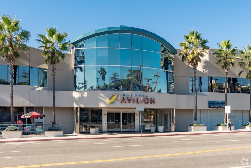 More Photos Of 1601 Pacific Coast Hwy, Hermosa Beach General Retail For Sale