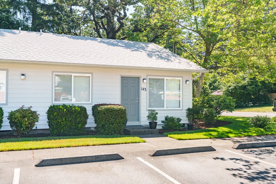 More Photos Of 133-143 Friendship Ave SE, Salem Apartments For Sale