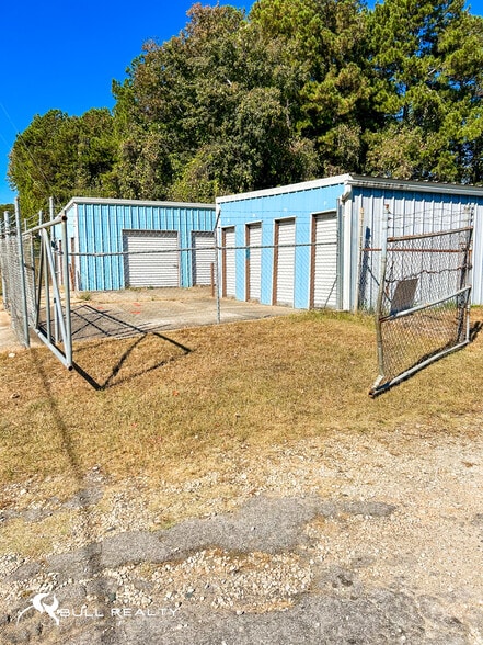Primary Photo Of 2570 Flat Shoals Rd SE, Conyers Self Storage For Sale