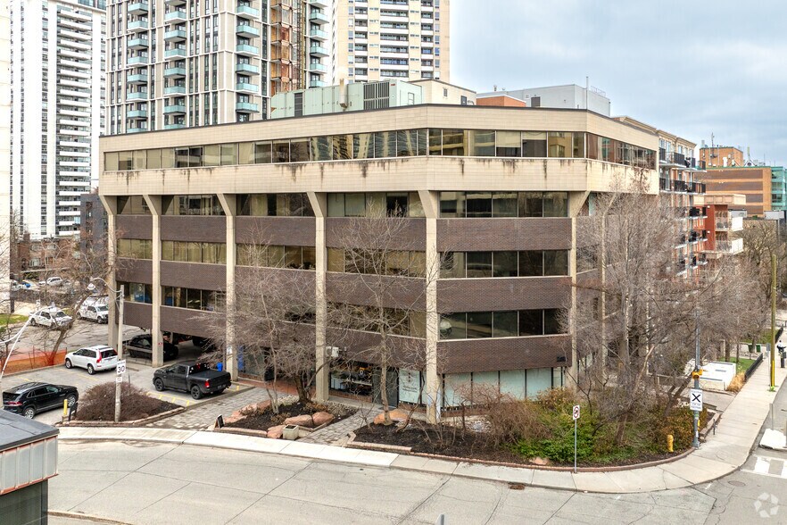 Primary Photo Of 250 Merton St, Toronto Office For Lease