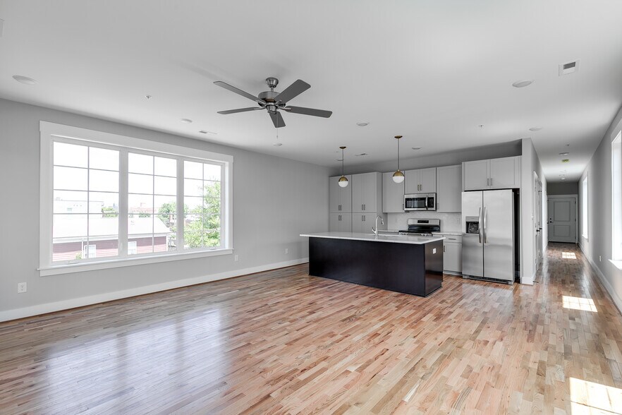More Photos Of 1422 Bainbridge St, Richmond Apartments For Sale