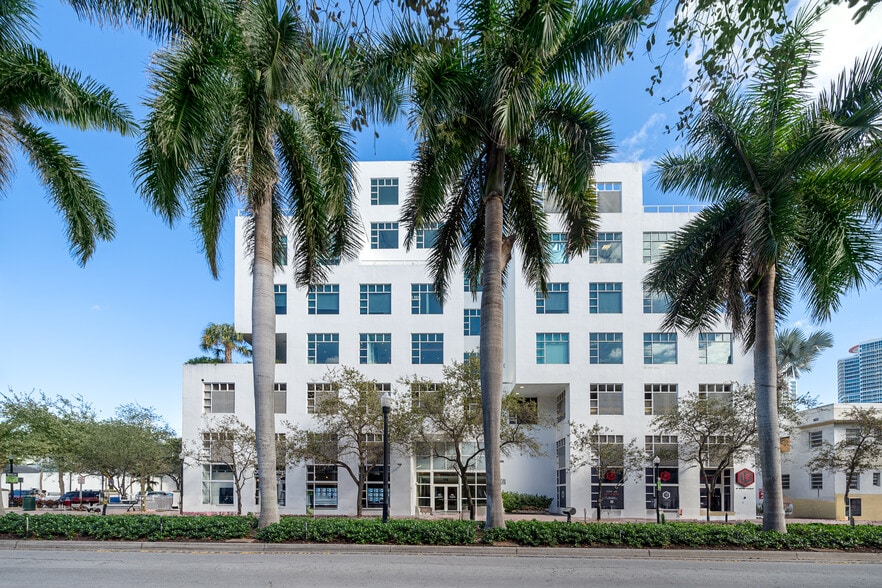 Primary Photo Of 119 Washington Ave, Miami Beach Office For Lease