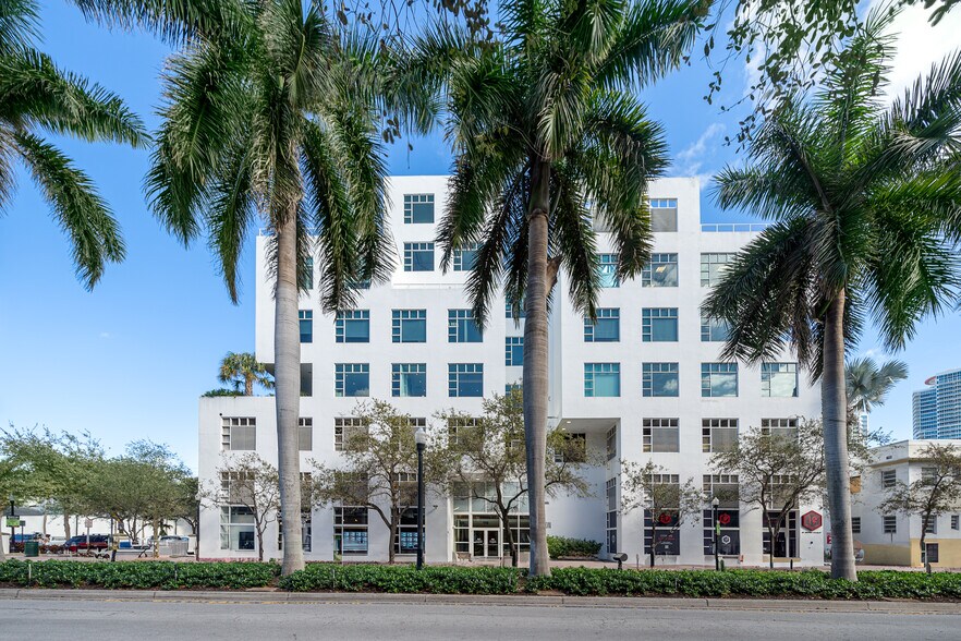 More Photos Of 119 Washington Ave, Miami Beach Office For Lease