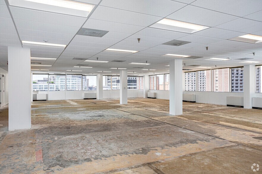 More Photos Of 801 Roeder Rd, Silver Spring Office For Sale