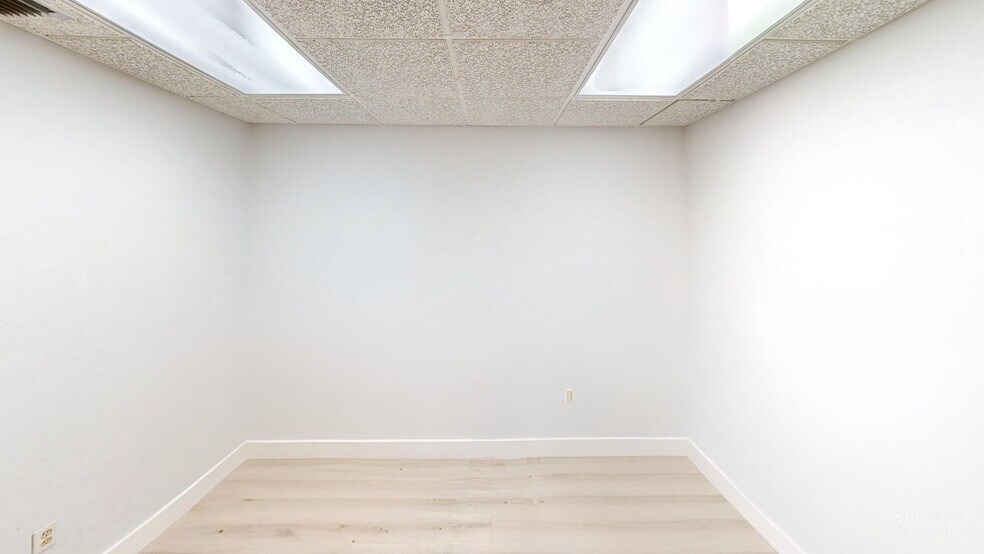More Photos Of 8140 College Pky, Fort Myers Medical For Lease