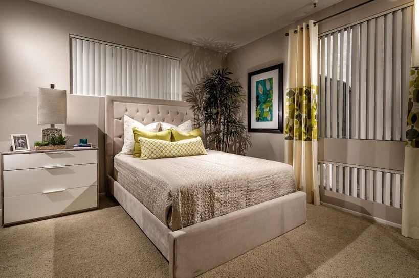 More Photos Of 1443 N Fuller Ave, Los Angeles Apartments For Sale