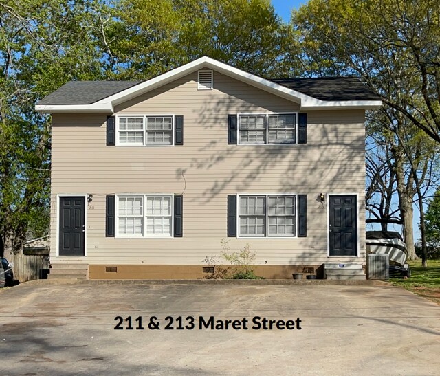 More Photos Of 205 Maret St, Hartwell Apartments For Sale