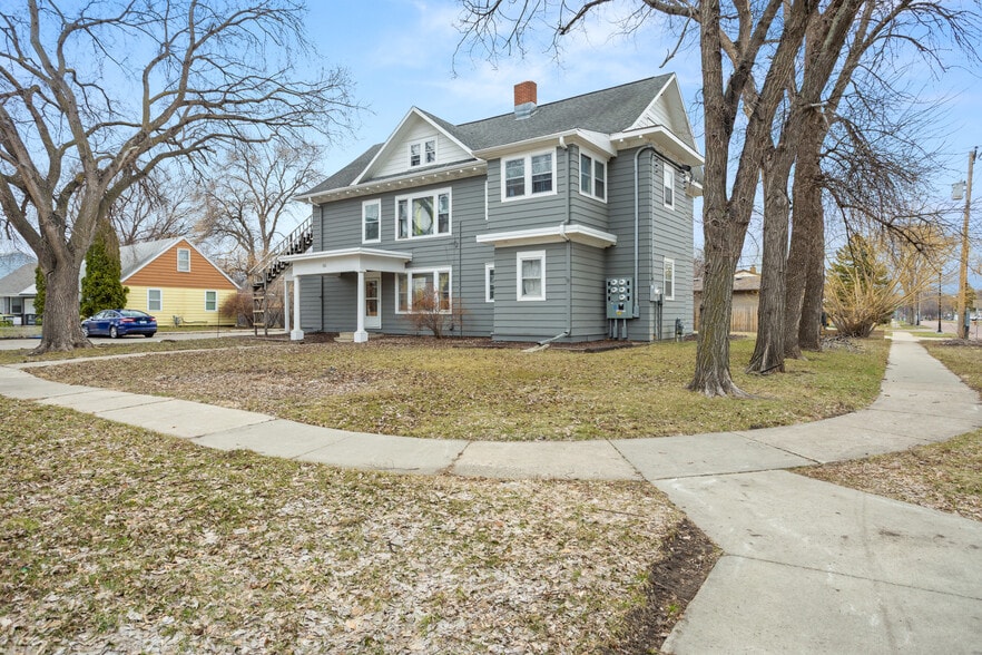 More Photos Of 826 21st St S, Fargo Apartments For Sale