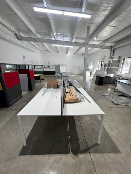 More Photos Of 171 Gardner Lacy Rd, Myrtle Beach Light Manufacturing For Lease