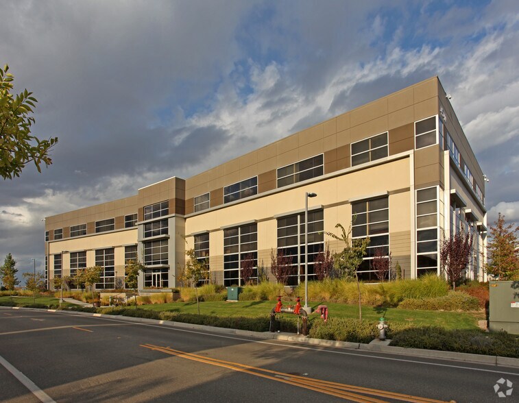 More Photos Of 4540 Duckhorn Dr, Sacramento Office Residential For Lease