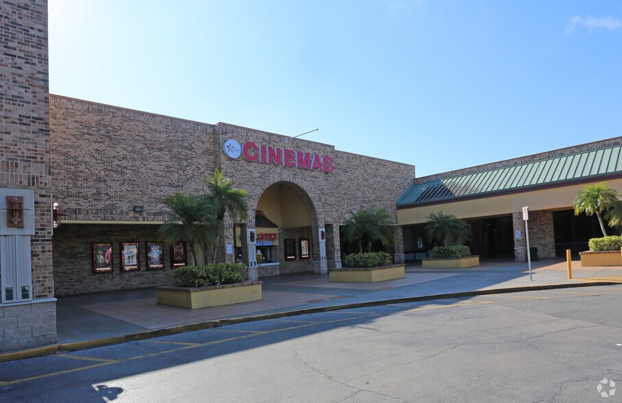 More Photos Of 12307-12485 S Orange Blossom Trl, Orlando Unknown For Lease