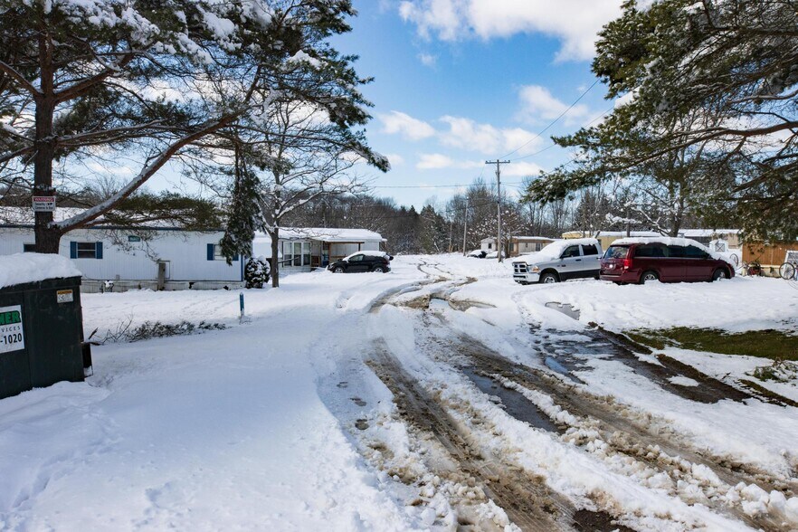 More Photos Of 1141 Wellman rd, Ashville Manufactured Housing Mobile Home Park For Sale