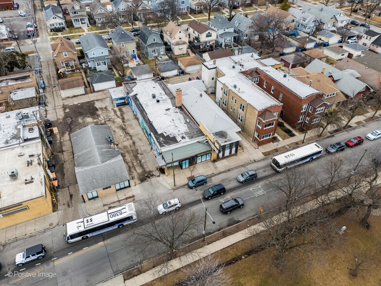 More Photos Of 4020-22 N Central Ave, Chicago Office For Sale