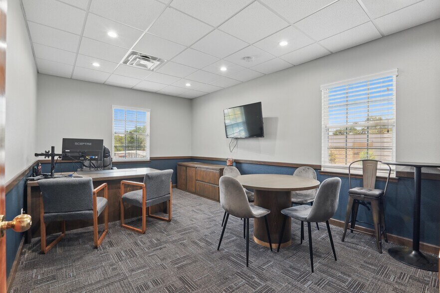 More Photos Of 5639 Hansel Ave, Orlando Medical For Sale