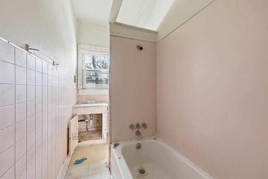 More Photos Of 9 Masters Dr, Saint Augustine Flex For Sale