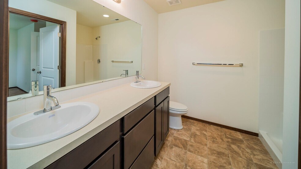 More Photos Of 4708 88th St NE, Marysville Apartments For Sale