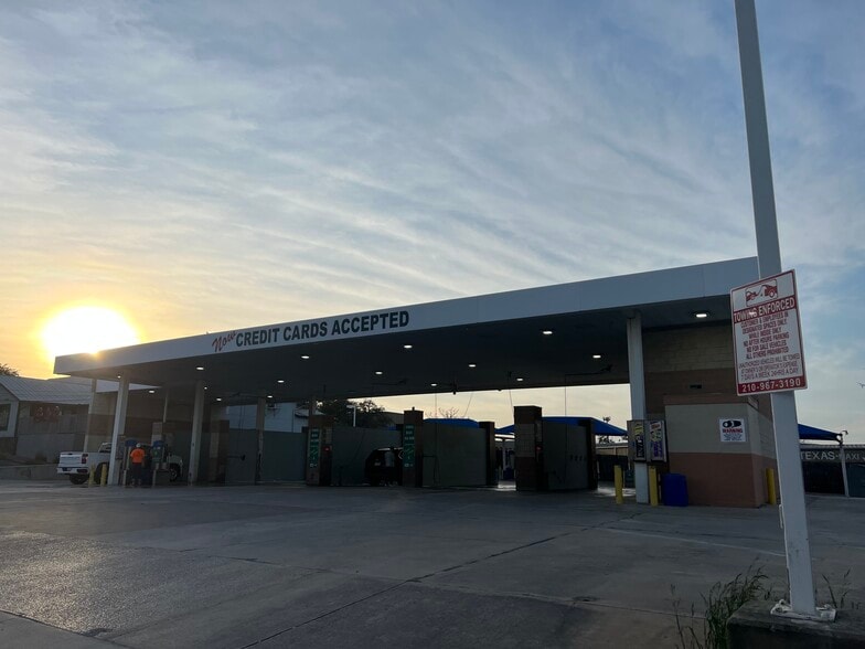 More Photos Of 12343 West Ave, San Antonio General Retail For Sale