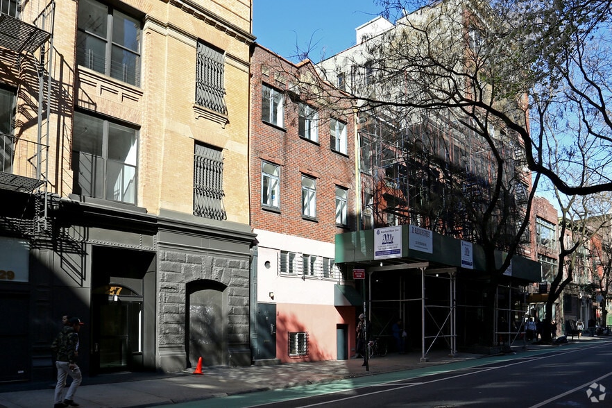More Photos Of 25 Bleecker St, New York Apartments For Sale