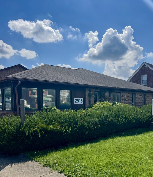 More Photos Of 2915 3rd Ave, Huntington Medical For Lease