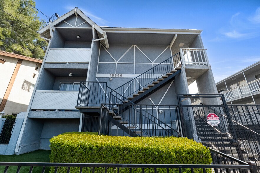 More Photos Of 18356 Napa St, Northridge Apartments For Sale