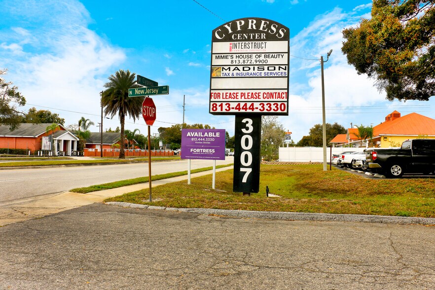 More Photos Of 3007 W Cypress St, Tampa General Retail For Sale