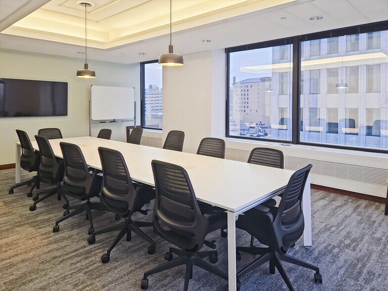 More Photos Of 300 Ottawa Ave NW, Grand Rapids Coworking Space