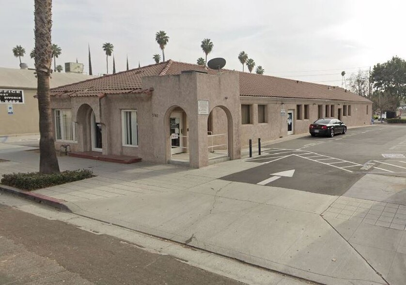 Primary Photo Of 3760 12th St, Riverside Medical For Lease