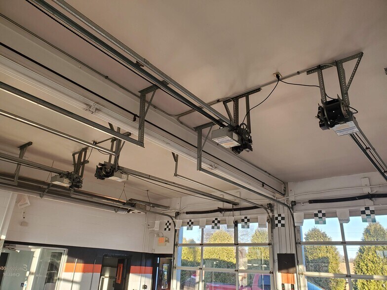 More Photos Of 1307 N Detroit St, Xenia Auto Repair For Sale