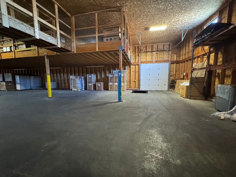 More Photos Of 22 Verti Dr, Winslow Warehouse For Sale