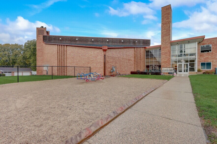 More Photos Of 3285 144th St W, Rosemount Religious Facility For Sale