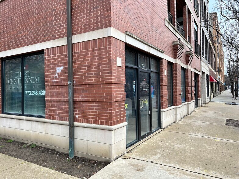 More Photos Of 2056-2058 W Belmont Ave, Chicago Office Residential For Sale