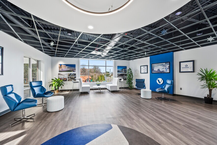 More Photos Of 700 Highland Oaks Dr, Winston-Salem Bank For Lease