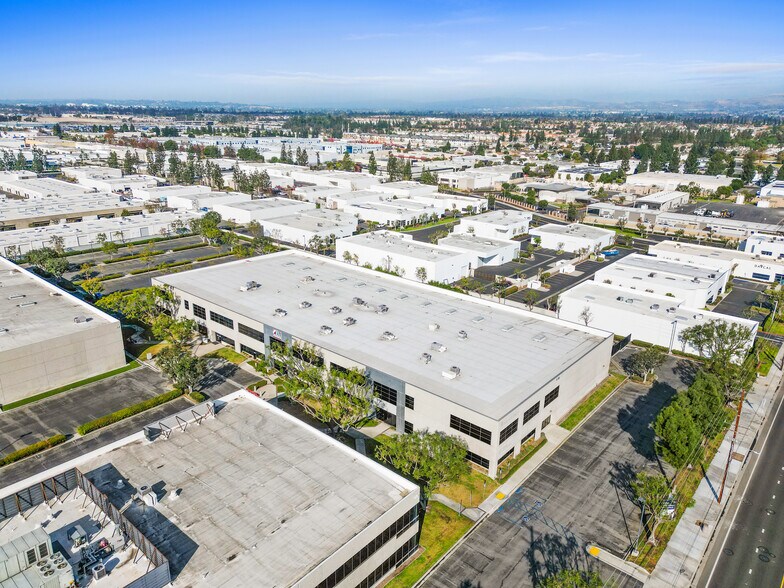 More Photos Of 4155-4165 E La Palma Ave, Anaheim Research And Development For Sale