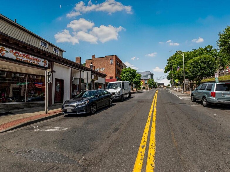 More Photos Of 22 Upper Croton Ave, Ossining Apartments For Lease
