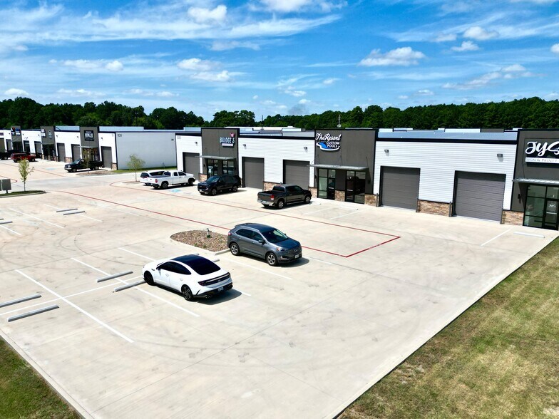 More Photos Of 18011 Cypress Rose Hill Rd, Cypress Unknown For Lease