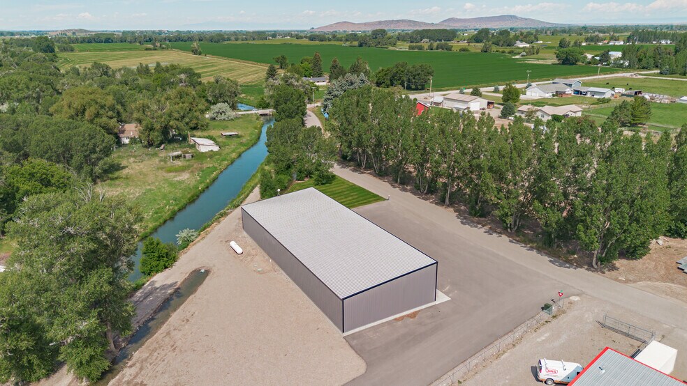 More Photos Of 4112 E 648 N, Rigby Industrial For Lease
