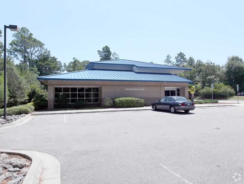 More Photos Of 1994 S 17th St, Wilmington Medical For Sale