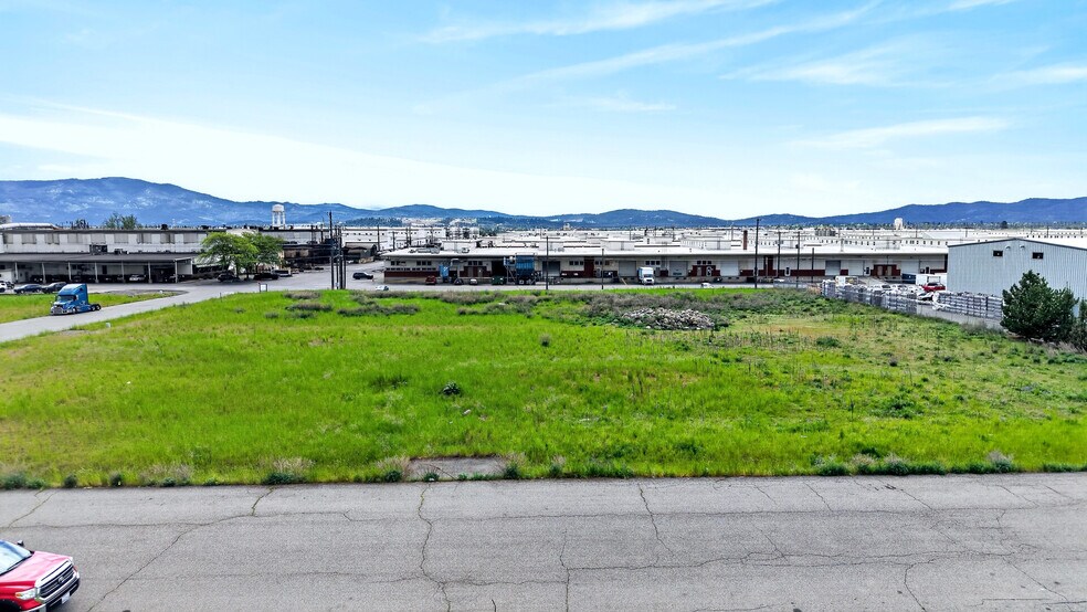 More Photos Of Lacrosse Ln @ Industrial Park 4th St., Spokane Valley Land For Sale