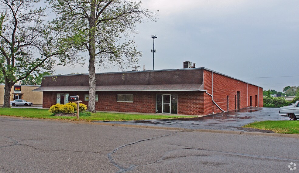 Primary Photo Of 118-126 Westpark Rd, Centerville Warehouse For Lease