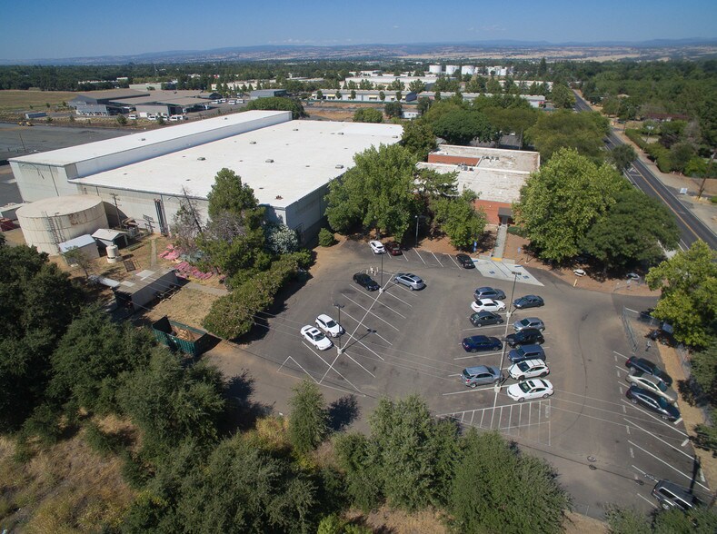 More Photos Of 2812 Hegan Ln, Chico Light Distribution For Sale