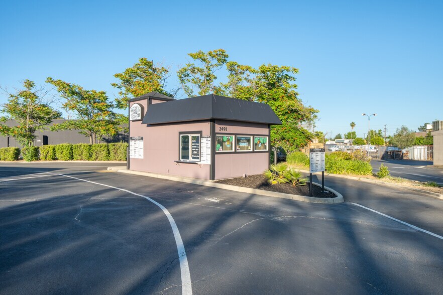 More Photos Of 2405 Hilltop Dr, Redding Medical For Sale