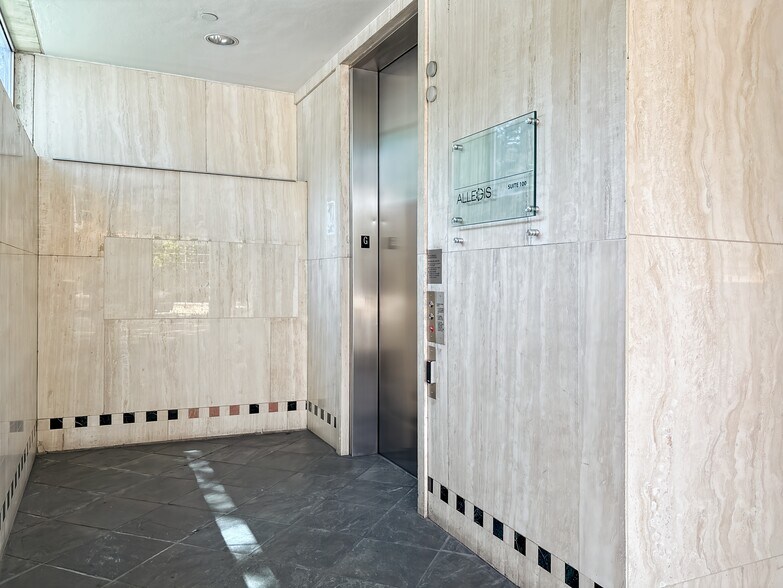 More Photos Of 200 Page Mill Rd, Palo Alto Coworking Space