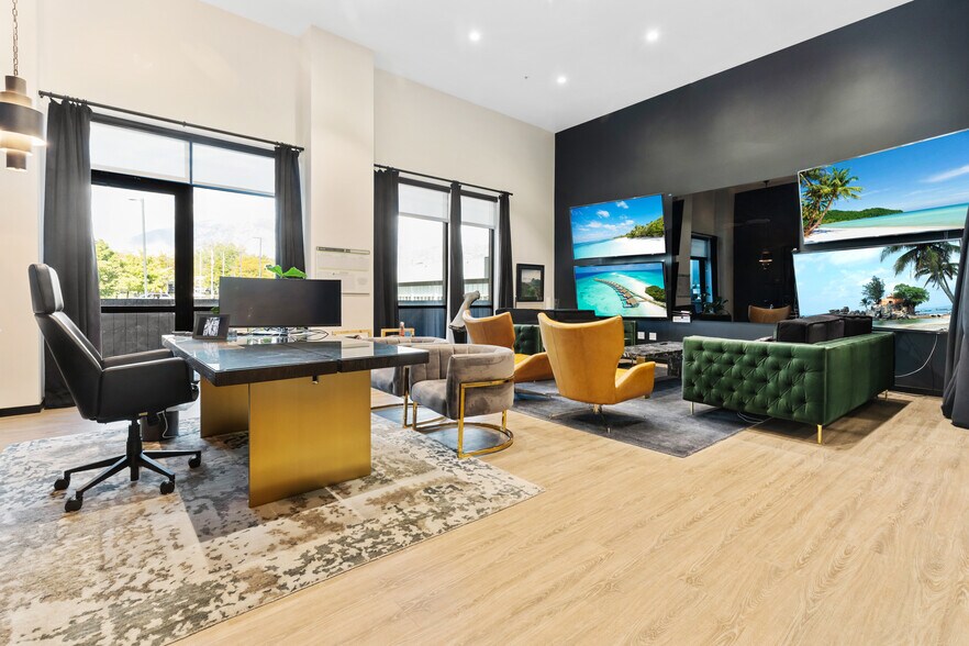 More Photos Of 1278-1296 Sandhill Rd, Orem Office For Sale