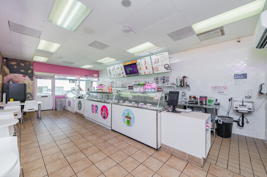 More Photos Of 1319-1329 N Grand Ave, Covina Restaurant For Sale