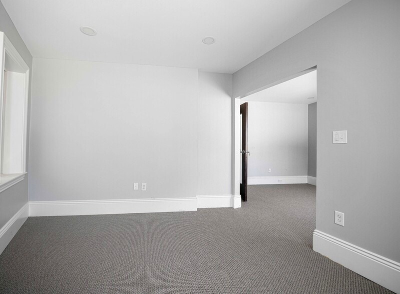 More Photos Of 20 Office St, Bel Air Office Residential For Lease