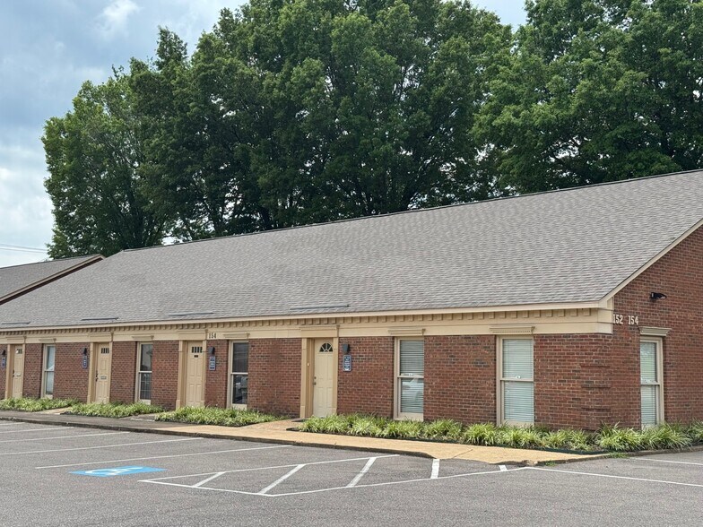 Primary Photo Of 154 Timber Creek Dr, Cordova Office For Lease
